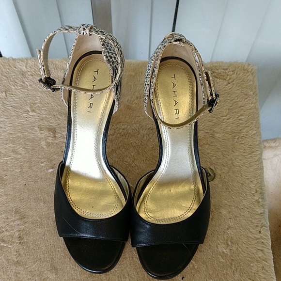 Tahari Heels size 6 - Picture 2 of 8